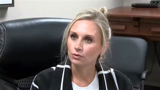 Inside pedo mayor's nasty divorce & explosive texts from husband