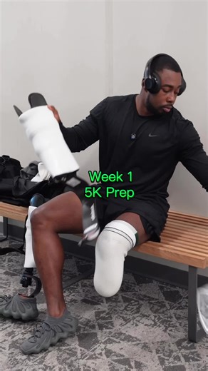 First run on the blade. First step toward this 5K. Training for a 5K in a couple months, and today marked a huge milestone — my first workout using my running blade. Thank God for the opportunity. Grateful, excited, and locked in. This is just the beginning. 🏃🏽‍♂️⚡️ #amputee #athlete #cancersurvivor #inspiration #roadto5k