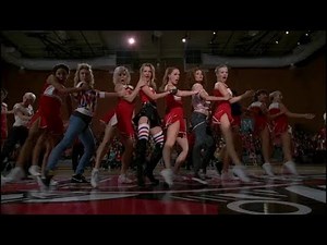 Glee - Run the World (Girls) (Full Performance)