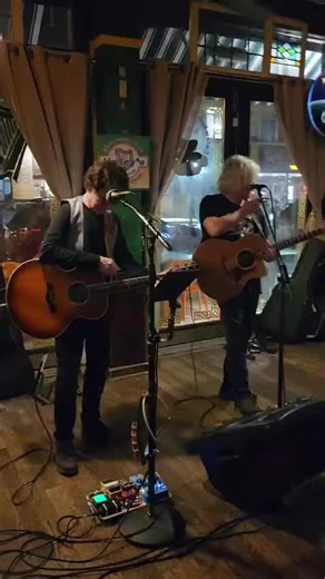 Bob Burger &:Jimmy Leahey! ♥️🎤🎸🎶 Crosby Stills Nash - Suite Judy Blue Eyes