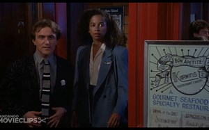 Commando (2_5) Movie CLIP - Mall Brawl (1985) HD