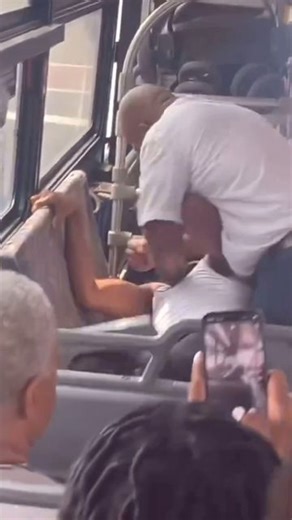 Steven Williams | Martial Arts on Instagram: "NJ Transit Bus Driver Fights Passenger After Heated Confrontation Did the driver go too far? #stevenstranglespeople #fight #nj #boxing #selfdefense #selfdefence #martialarts #martialartist #mma #newjersey #fighting"