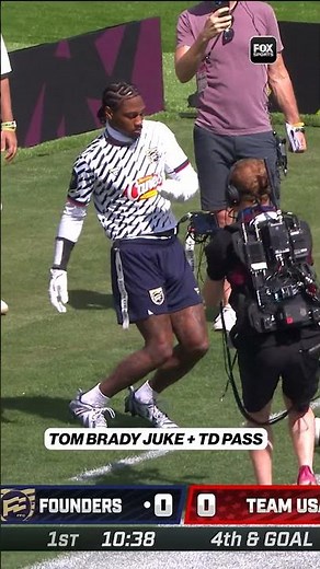 🐐 TOM BRADY TO DIGGS! 🤯 #tombrady #flagfootball