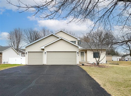 14219 Eagle St NW, Andover, MN 55304 - MLS 7055711 - Coldwell Banker