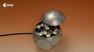 Mars sample container