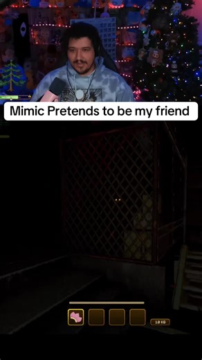 Skinwalker Mimic Scares Friends in Horror Game