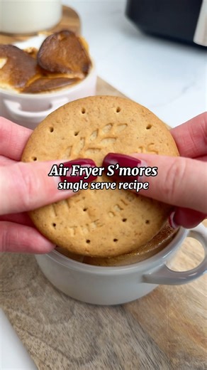 1.8M views · 4.8K reactions | Can’t be bothered to bake but need a sweet treat?  Air fryer s’mores to the rescue  | AO | Facebook