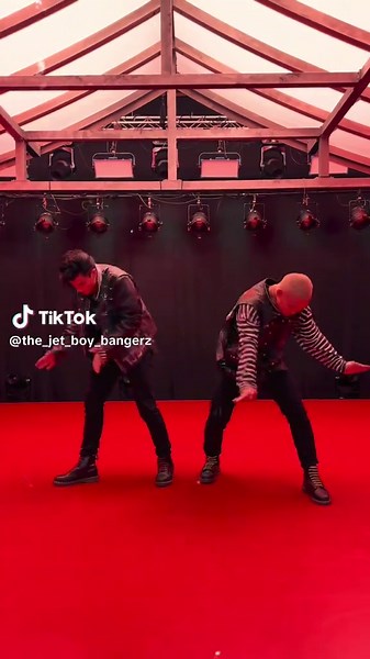 ⚜️Symmetry⚜️ by #佐藤蒼虎 & #佐藤陽 ❤️‍🔥⚡️ #TJBB #UNBREAKABLE_Challenge #UNBREAKABLE #THEJETBOYBANGERZ #ShigetoraSato #HinataSato #TJBB_UNBREAKABLE #NewMusic #dancevideo #dancechallenge
