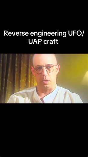 This groundbreaking interview from the 80s from Dan Burisch former majestic 12 member who was silenced . In this clip he talks about reverse engineering alien tech #ufo #uap #entertainment