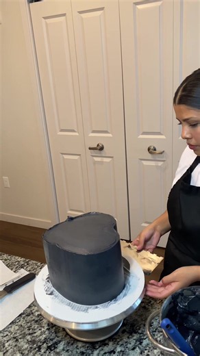 Cake Decorating Tips from bakersoftiktok
