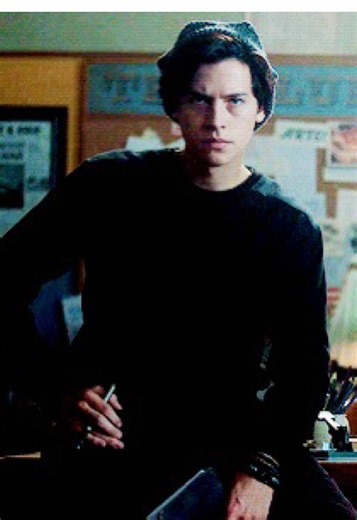 :: #JUGHEADJONES :: | the yelling is a vibe tho 😏 | I’m backkk #riverdale #jughead #colesprouse #viral