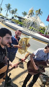Se jaló con la mini tuba el grupazo! 😁👌🎵🔥📯... | El Tubero De Los Artistas