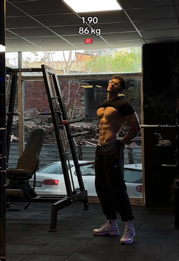 1.90 boy 86 kg — Doğukan'ın fitness motivasyonu