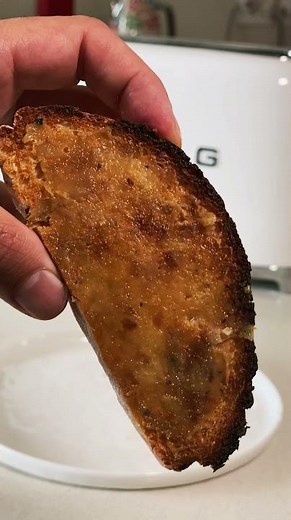 Ultimate Toast Topping (Roast garlic)