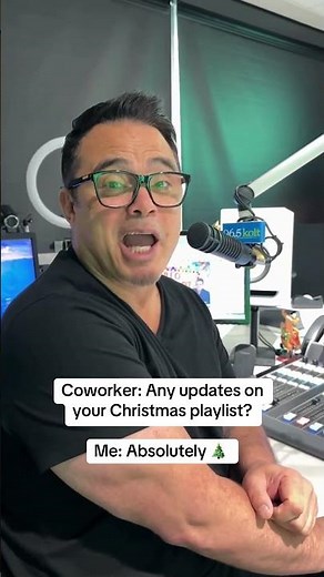 Obsessed 🎄 • The Bay Area’s Official Christmas Station • KOIT.com/Listen #christmas #workday