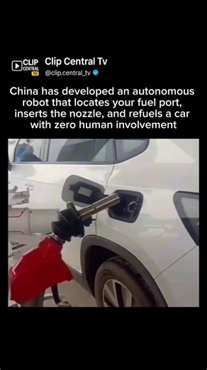 Clip.Central Tv | This refueling robot uses sensors, cameras, and AI to identify the fuel door, align the nozzle, and safely refuel vehicles on its own. The... | Instagram