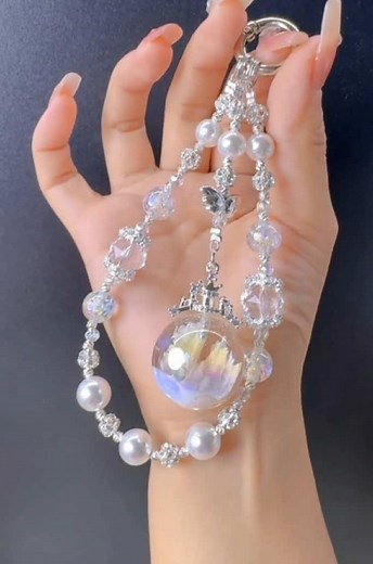 #handmade #diy #phonering #fyp #keychain #tiktok