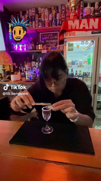 #libbar #บาร์น้าชาญ #libbarbangsaen #บางแสน #pooltable #livemusic