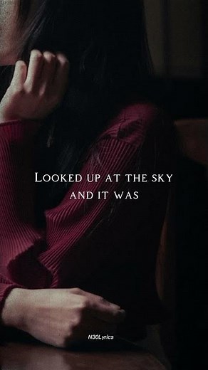 Taylor Swift - Maroon (Lyrics)