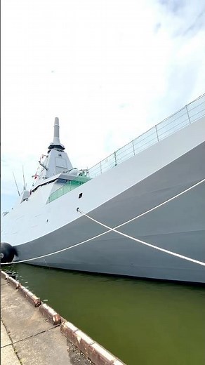 🛳️【最新護衛艦「あがの」一般公開】未来の海を守る最新鋭の艦を間近で見学。その迫力と技術にただただ圧倒。#護衛艦あがの #海上自衛隊#新潟地本