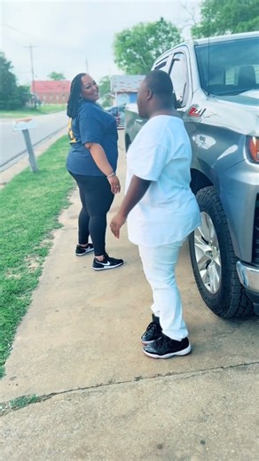 Dj to smooth caught him in action doing his thing💪🏾 😂 | DJ Cece