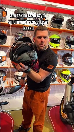 Jak wyciszyć kask? Smarujesz uszczelki w swoim kasku na motocykl? Sprawdzamy na #Schuberth #E2 !