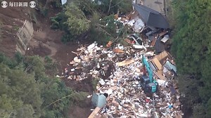 空撮：大雨で千葉では河川氾濫、土砂崩れ
