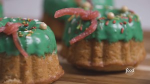 108K views · 720 reactions | Spice up your holiday dessert plans with Zac Young's mini bundt cake wreaths and sweet bourbon glaze inspired by last night's #HolidayBakingChampionship! It's #ExtraSweet! Don't miss an all-new #HolidayBakingChampionship > Monday at 9|8c | Food Network | Facebook