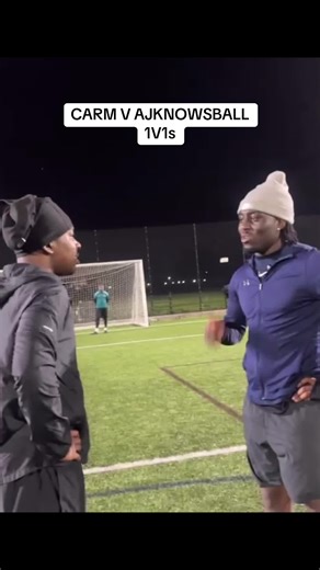 CARM vs AJKNOWSBALL: Epic 1v1 Football Showdown