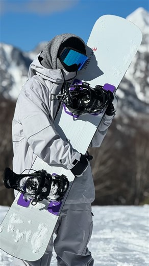 ともぞ～ on Instagram: "RECT DISCプレート着用して感想 2回目 主にカービン向けのRD-Hというモデルですが、エッジグリップ力の向上、板のバタつき軽減等カービングにおけるメリットだけではないく、ノーズ・テールの反発力が増すという驚き🫢 おかげで練習中のノーリーの反発力が増してトリックの成功率も格段にアップ⤴️⤴️ 板捌きにも全く影響なし👍 使ってみて初めて感じる変化による面白さ✨ これを他のプレートと比べて圧倒的に価格が安く購入できて試せること👍 RECT DISCさんは性能と価格のバランスに優れ、“試しやすく続けやすいプレード”をコンセプトに掲げていると思うけど、まさにその通り😳 前回同様割引きのクーポンも継続中なので購入の際は使ってください✨ クーポンコード：tomozo05 このディスクについて使用感とかはじゃんじゃん質問してくださいね👍分かる範囲でお答えします👍 この貴重な機会を下さった 菅谷佑之介さん @yuhnosuke.sugaya RECTDISCさん