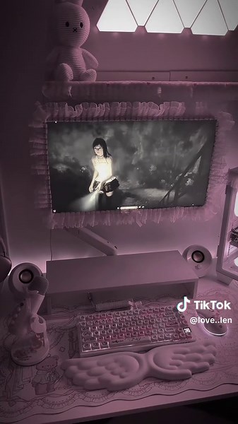 Kawaii Gaming PC Setup for Gamergirls