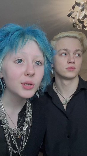 Шутка в песнях Глюкозы и её дочери