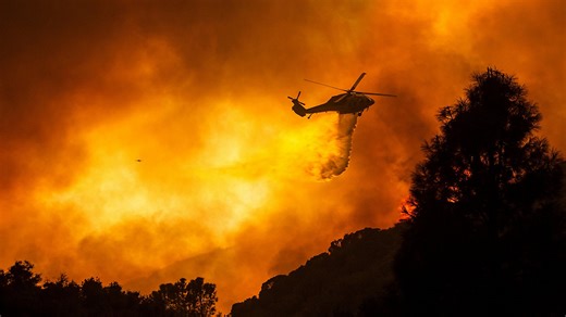 Aerial Fire Fighting Heroes Keeping Wildfires At Bay!