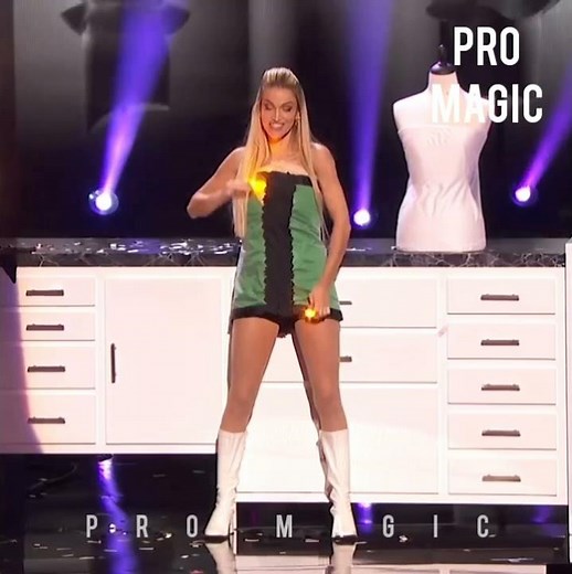 Best Dress Changing Magic Performance Ever|Pro magic