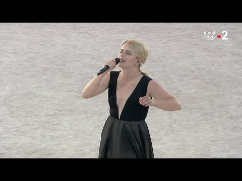 Cérémonie Clôture JO Paris 2024 : Zaho de Sagazan chante « Sous le ciel de Paris »