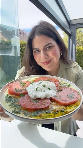 Tomatensalat mal anders mit Burrata/Stracciatella #tomaten #burrata #salat #salata