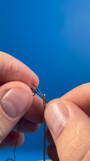 12K views · 61 reactions | This Wire Trick Makes Threading a Needle Shockingly Easy! | SR Digital DIY | Facebook