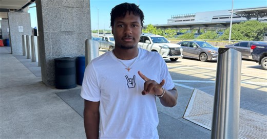 UT commit James Simon: 'I'm going to be locked in with Texas always'
