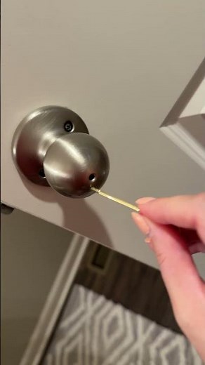 Emergency Door Unlock Key for Interior Door Knobs with a TWIST Lock