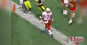 Eric Crouch Part 2: Touchdown Run at Iowa Catapults Husker Career