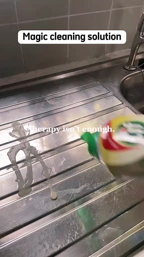 11K views · 28 reactions | ⚠️ Why Your Kitchen Sink Smells Bad & How To Fix It Fast! 裂 #DirtySink #QuickCleaning #KitchenHacks #OdorRemoval #CleanHome | Natalie Daily | Facebook