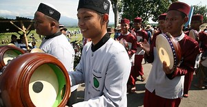 Lirik Lagu Qasidah Suasana di Kota Santri Nasida Ria & Chord