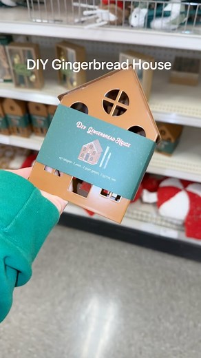 Cute kid holiday craft! Target dollar spot! #targetfinds #Christmas #kidcrafts | Rosemary Lewis