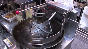 Wok-Operating Robo-Chef Can Both Stir and Fry