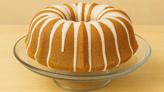 How to make classic bundt cake with icing