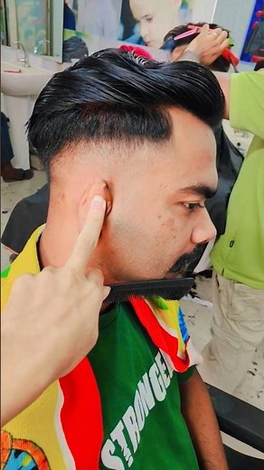 Sharp Mid Skin Fade Tutorial 💈 | Sleek Comb Over Men's Haircut Step-by-Step #hardpart #sidepart