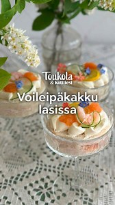 Voileipäkakun voi koota kätevästi myös lasiin. Annoskokoiset minivoileipäkakut ovat käteviä, jos juhlavieraita on vain muutama. 😍 Katso resepti: https://kotiliesi.fi/resepti/voileipakakku-lasissa/ 🎥: Sanna Mansikkamäki | Kotiliesi