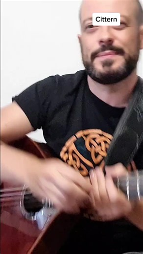 Cittern: Traditional Breton Folk Music Exploration