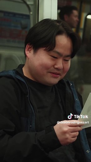 Drawing Wes-P on the Tokyo Metro | Devon Mr Metro | Kazuhisa Uekusa