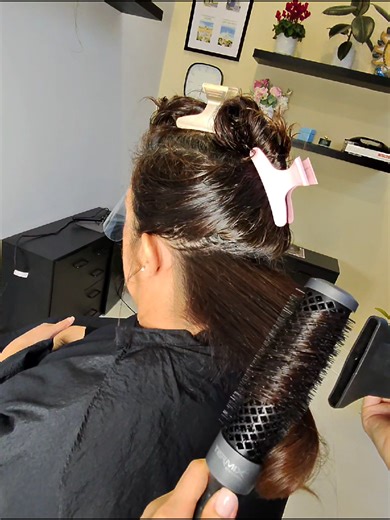 How to Create Gorgeous Curls with a Round Brush